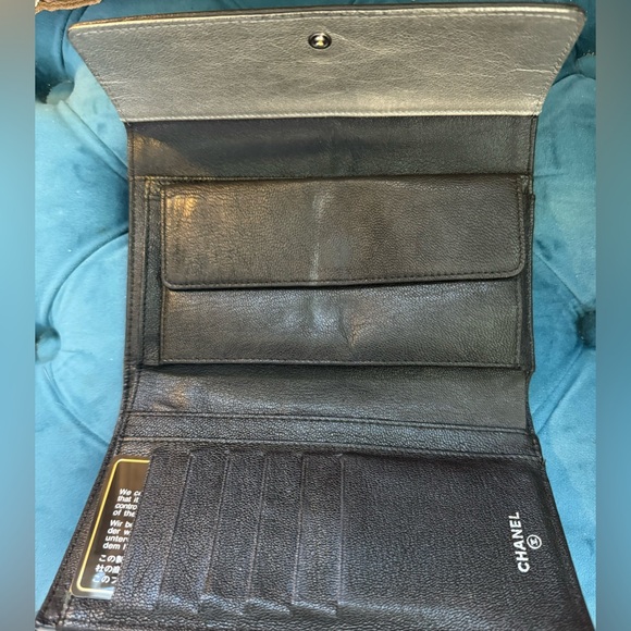 CHANEL Bicolore Leather Long Trifold Wallet Purse - Picture 9 of 10
